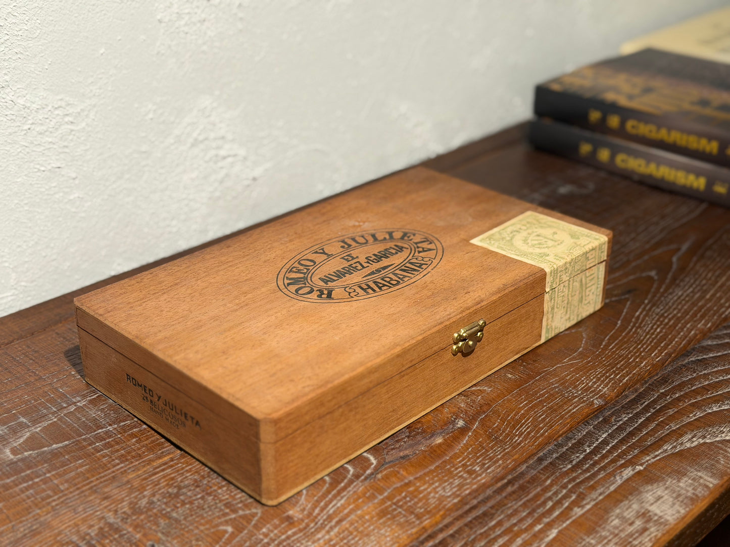 羅密歐與朱麗葉西班牙「NUEVO CLUB」私人訂製標 ROMEO Y JULIETA