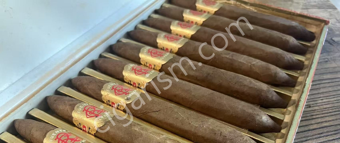 富恩特斯皇家殿下  CIFUENTES  Altezas Reales · 10支裝 · Figurado