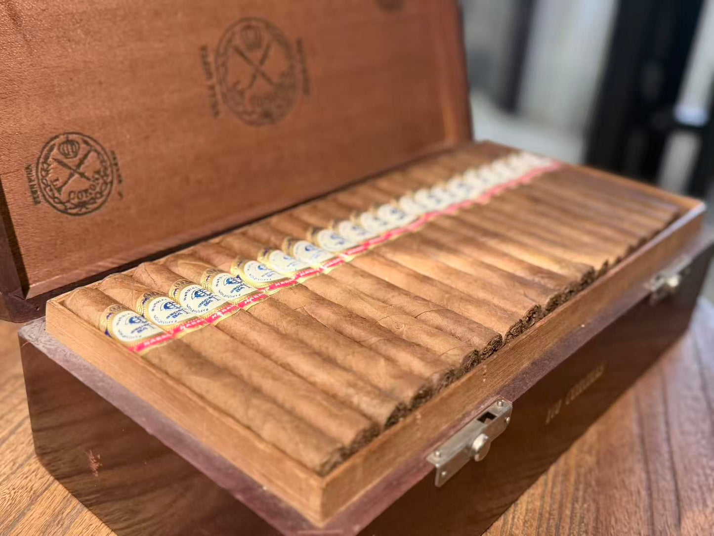 拉科羅納  世界集郵展覽外交紀念版 LA CORONA  Flor Fina · Habana   