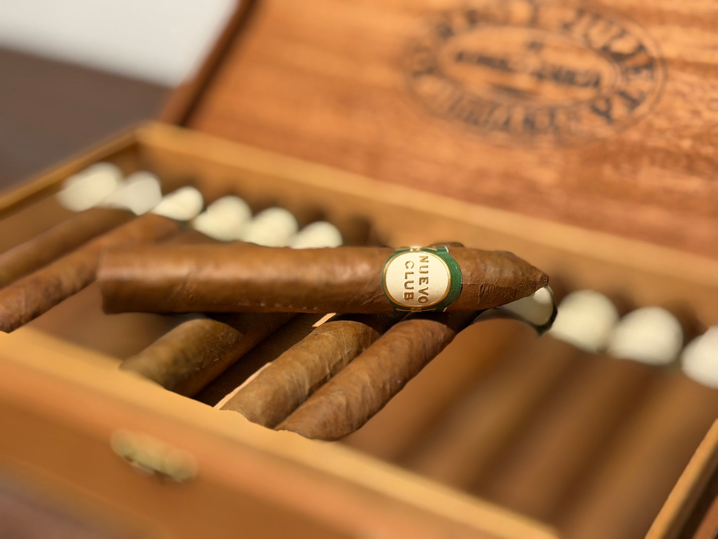 羅密歐與朱麗葉西班牙「NUEVO CLUB」私人訂製標 ROMEO Y JULIETA