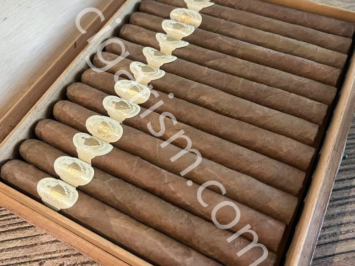 高希霸特级皇冠外交禮賓版  COHIBA  Coronas Especiales ·Presidentes