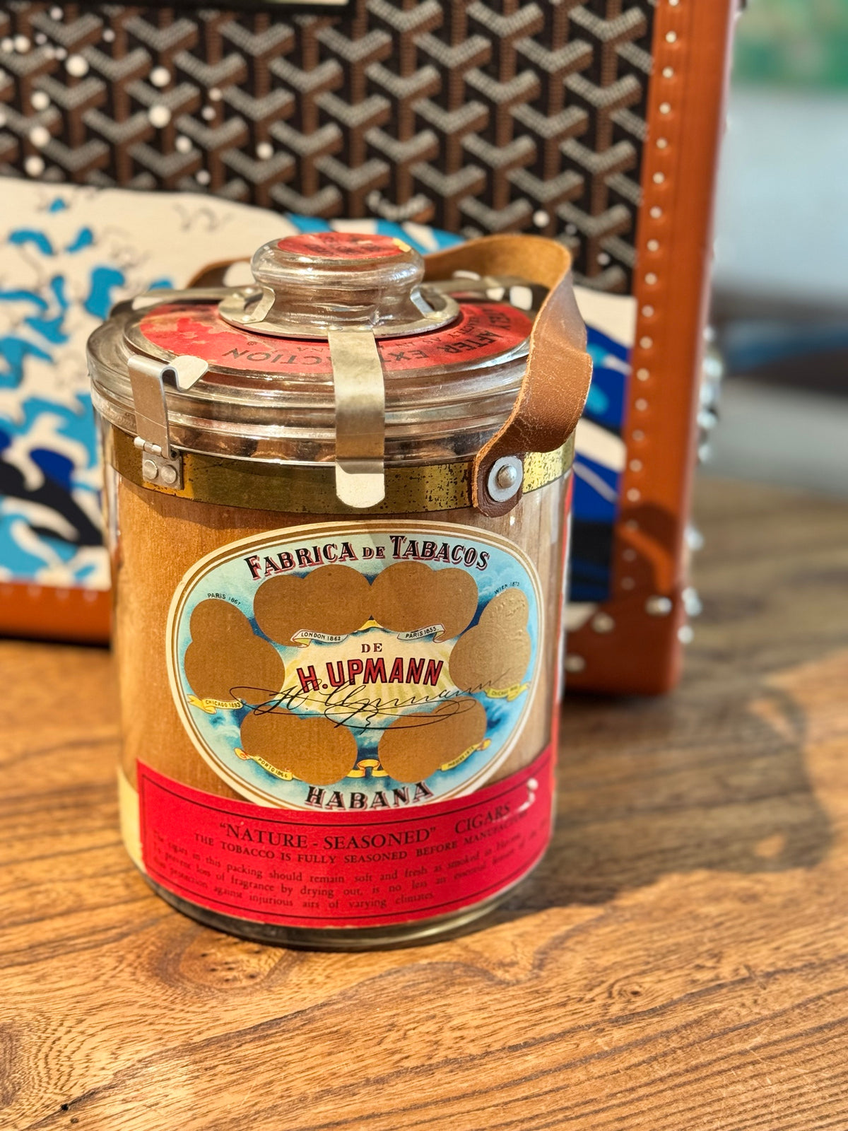烏普曼 H. UPMANN Coronas Claro · 50支裝 · "Nature-Seasoned" 玻璃罐